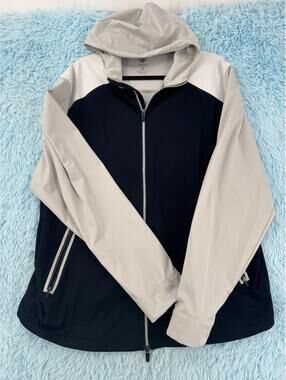Graham Luxe Maverick RN#137794 Jet Black/Silver Grey Jacket XL w/ Hoodie